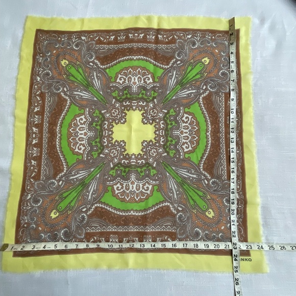 Pinko Italy Silk  Brown Green Yellow Paisley Print Signed Scarf 24”x25”NEW - Picture 6 of 8